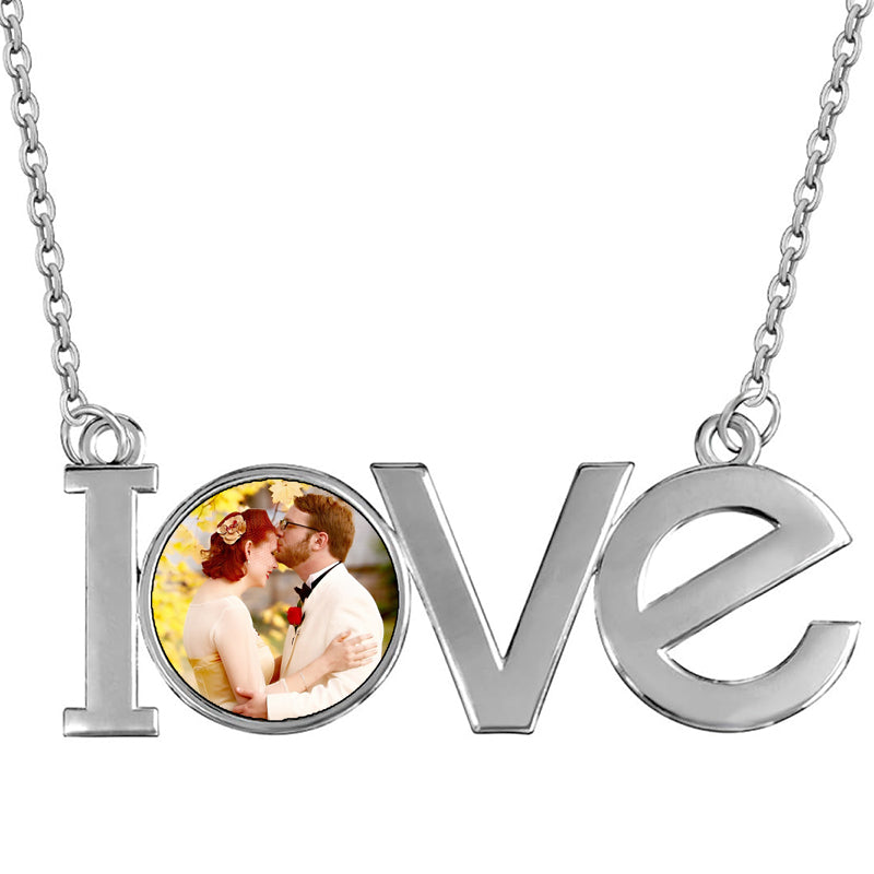 Colorful Custom name necklace, mother of Pearl letter name necklace, kids bright beaded necklace, gift idea for toddlers, kidsbirthday gift