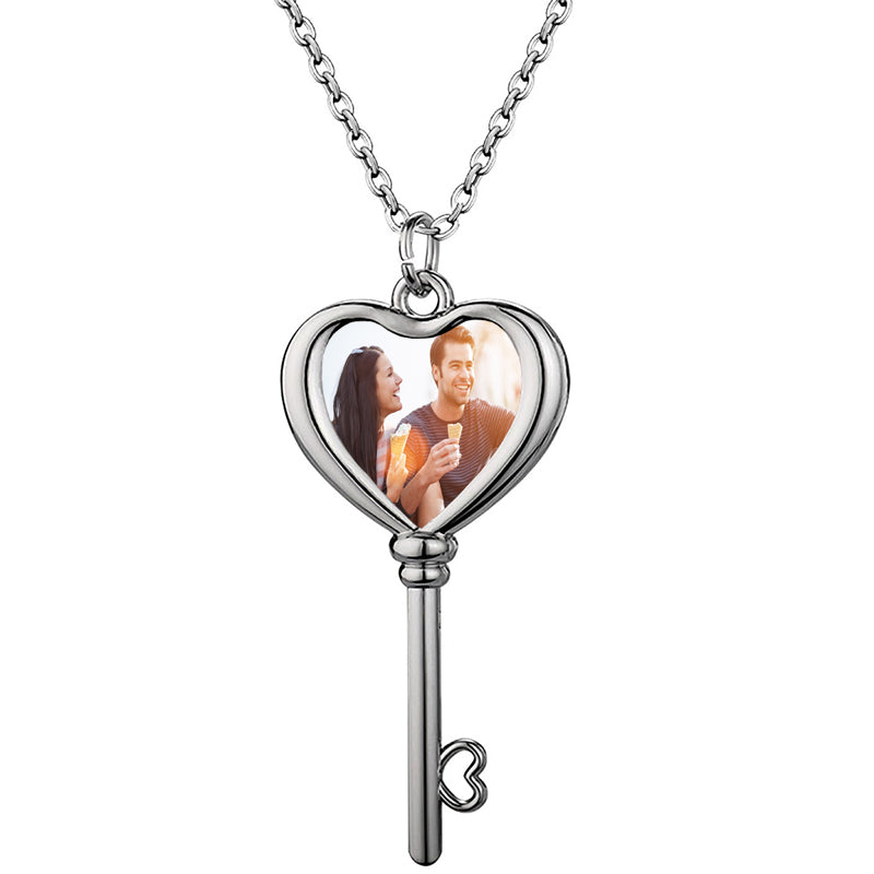 Custom Name Necklace for Men,Personalized Plated Customized Nameplate Necklace with Curb Chain/Figaro Chain Personalized Jewelry Gifts for Men Boyfriend Dad