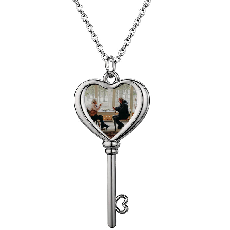 Custom Crown Name Necklace, Personalized Queen Jewelry, Unique Gift Necklace for Women