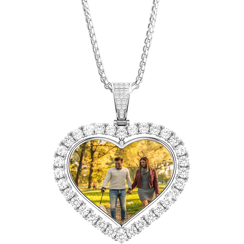 Customize Initial Necklace with Tiny Heart Symbol, Personalized Letter Pendant, Minimalist Initial Charm for Mom