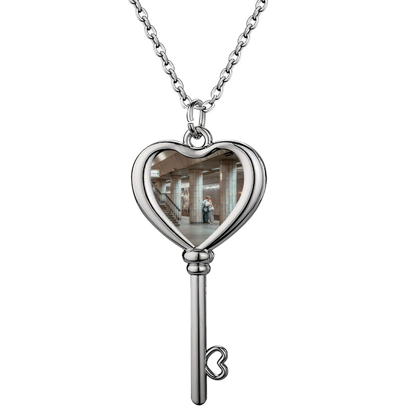 Custom Photo Crystal Necklace, Handmade Gift for Her, Personalized Jewelry, Photo Memorial Gift, Laser Engraved Art, Best Gift for Sister